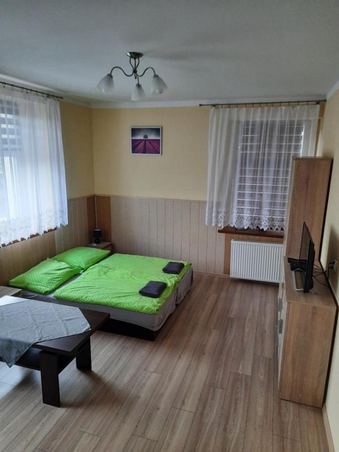Hotel Gosciniec W Starym Mlynie à Biala Prudnicka Extérieur photo